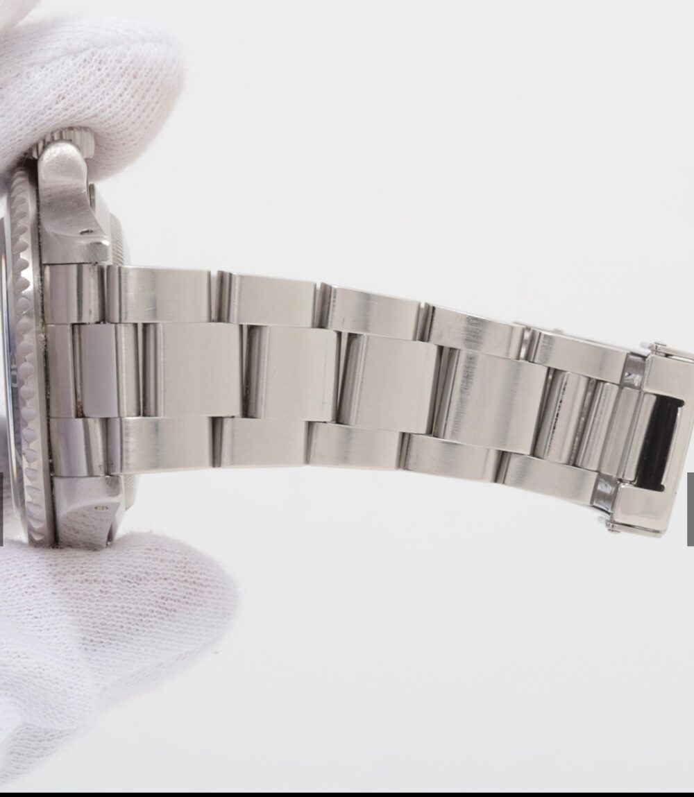 Rolex Submariner 16610 Serial A Box Papers - Image 6