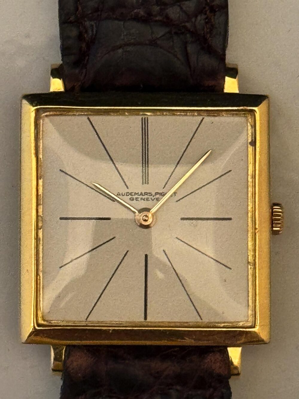 Audemars Piguet Vintage 18k Solid Gold Vintage Manual Wind 21650 - Image 2